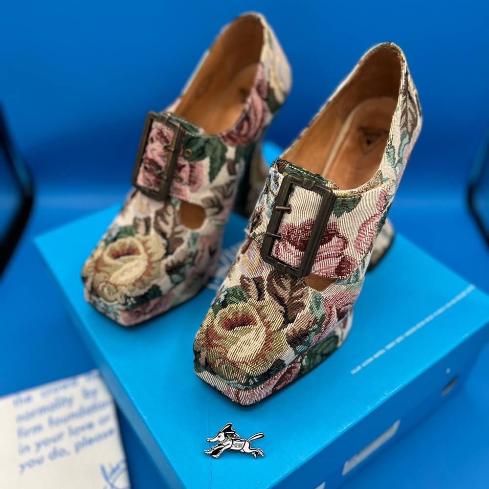 John Fluevog Munsters Floral Tapestry Platforms & Fluevog collectible pin size 9